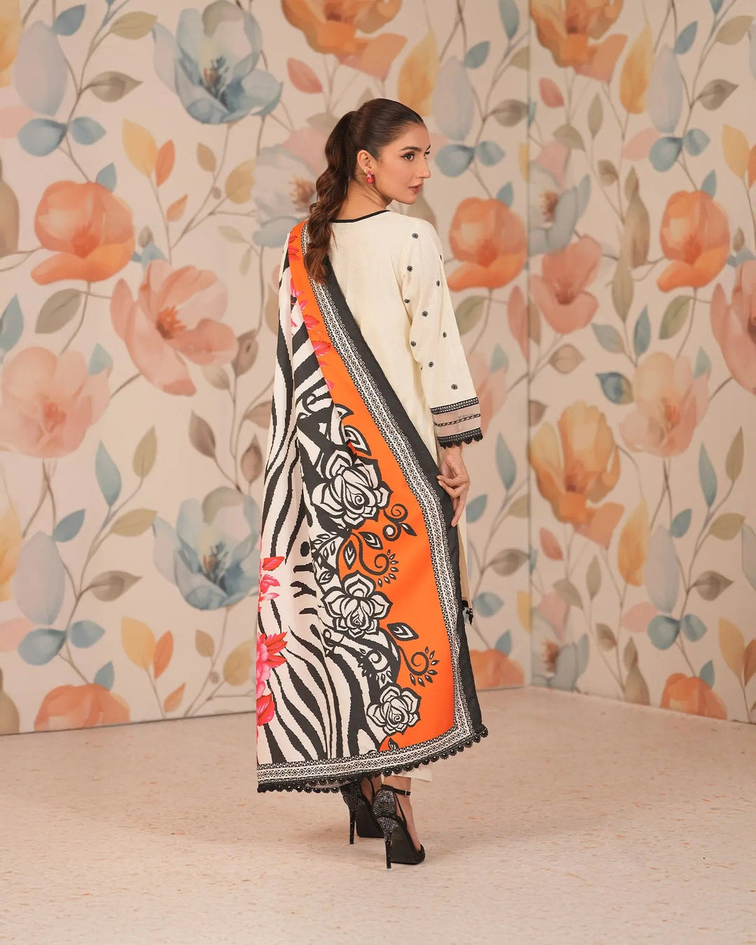 Cross Slub Khaddar 3PC | 16369 Sha Posh Textile