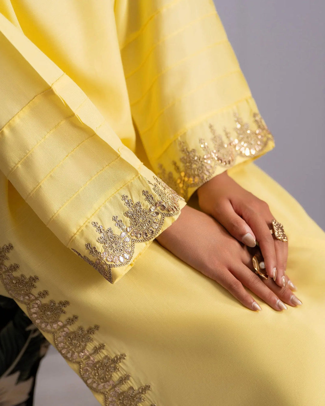 Women Dull Raw Silk 3 Pcs Suit | 2285 Sha Posh Textile